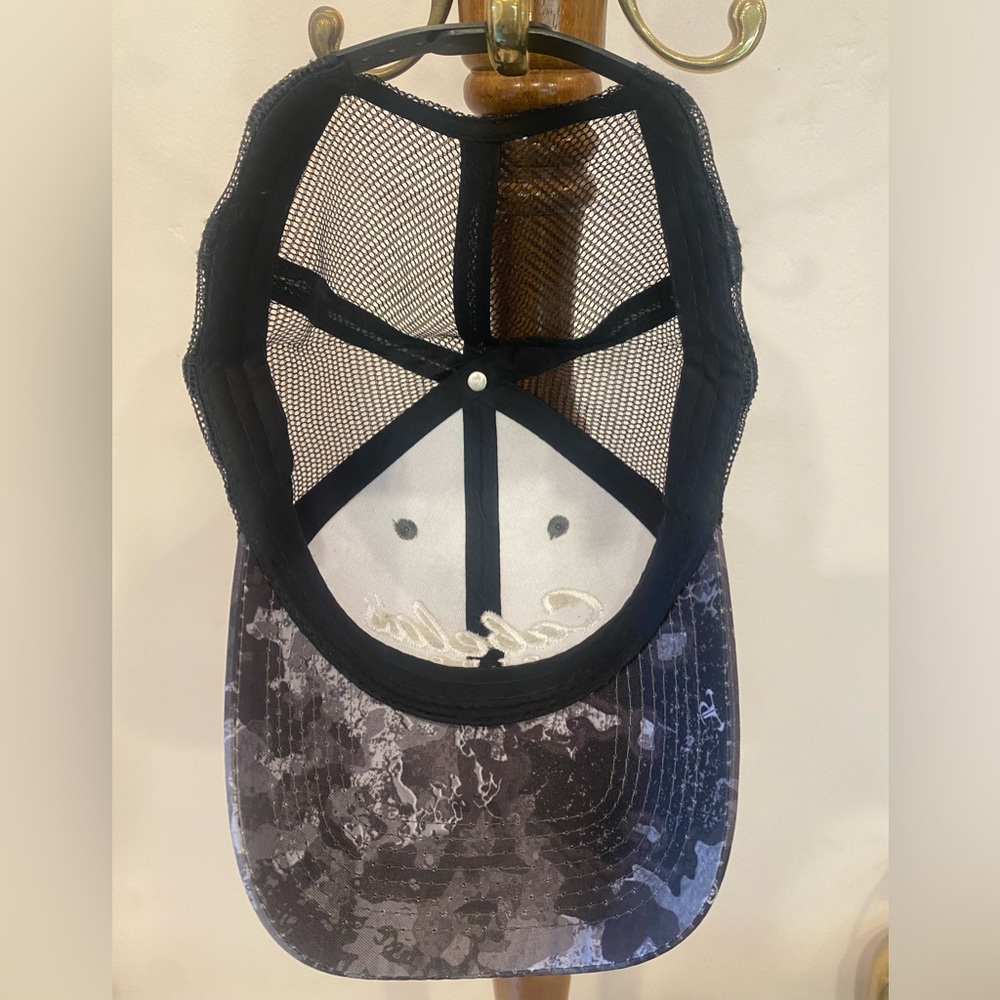 Hat - Picture 4 of 4
